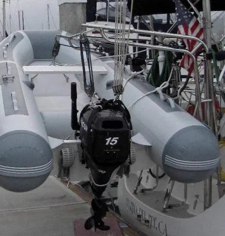 2006 Catalina 470