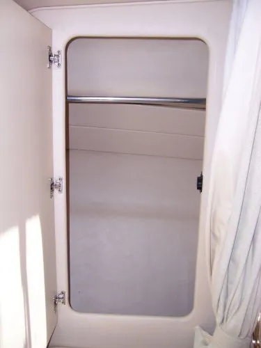 1998 Sea Ray Sundancer 330