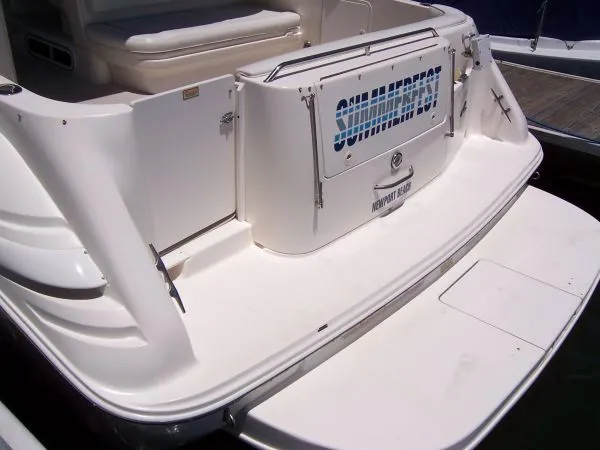 1998 Sea Ray Sundancer 330