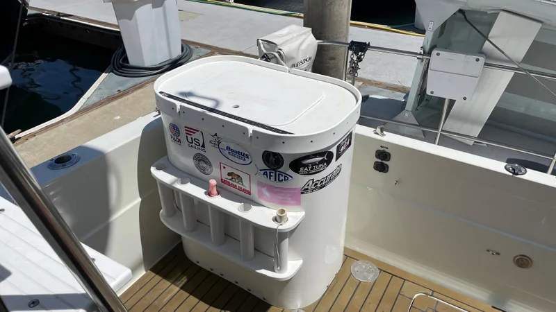 1993 Navigator 3300