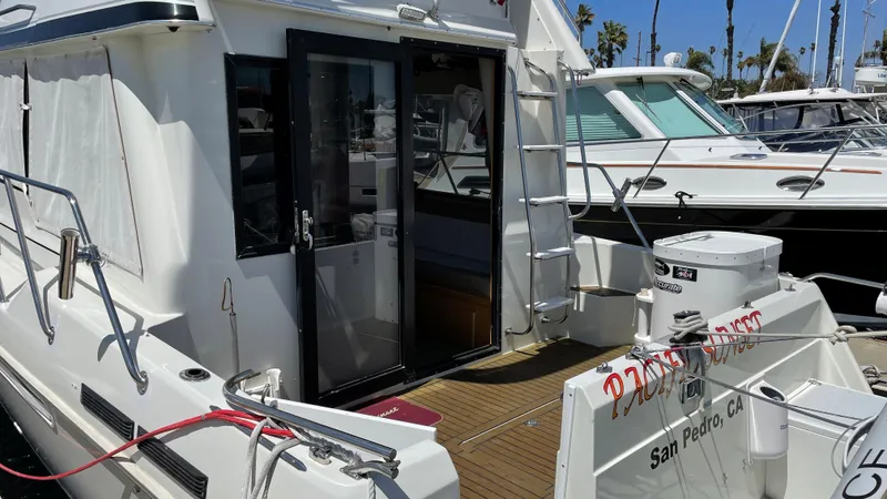 1993 Navigator 3300