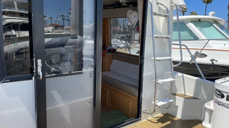 1993 Navigator 3300