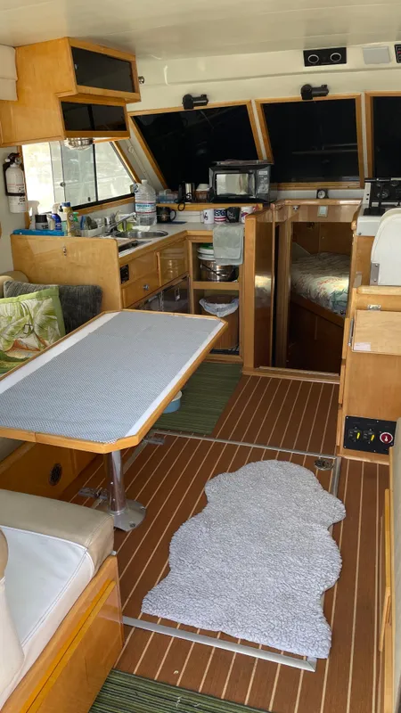 1993 Navigator 3300