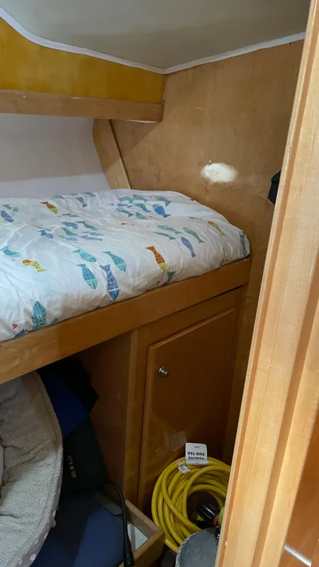 1993 Navigator 3300