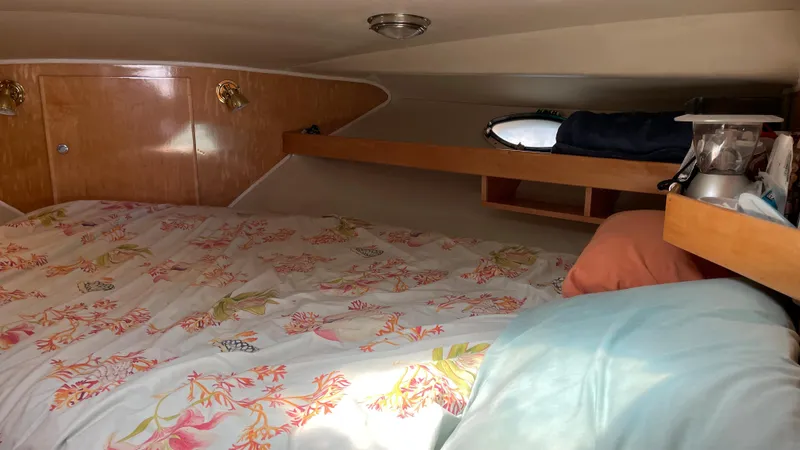 1993 Navigator 3300
