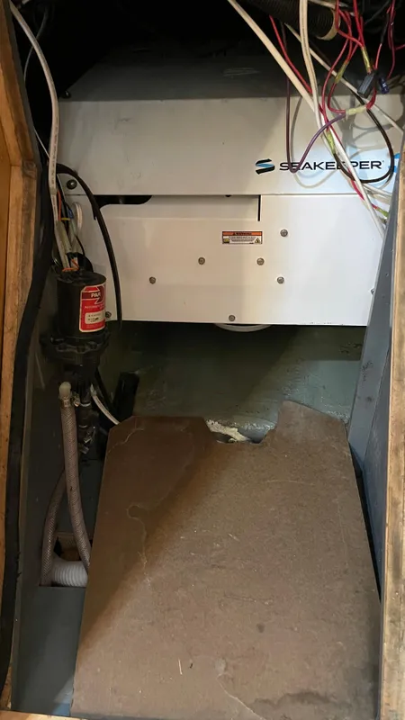 1993 Navigator 3300