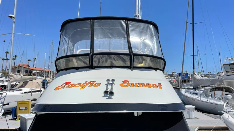 1993 Navigator 3300