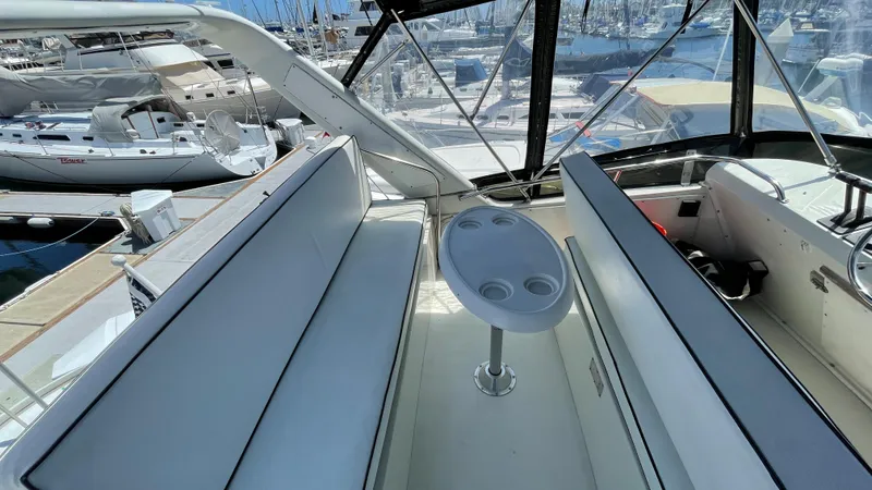 1993 Navigator 3300