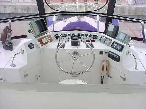 1987 Mikelson Motor Yacht with Cockpit