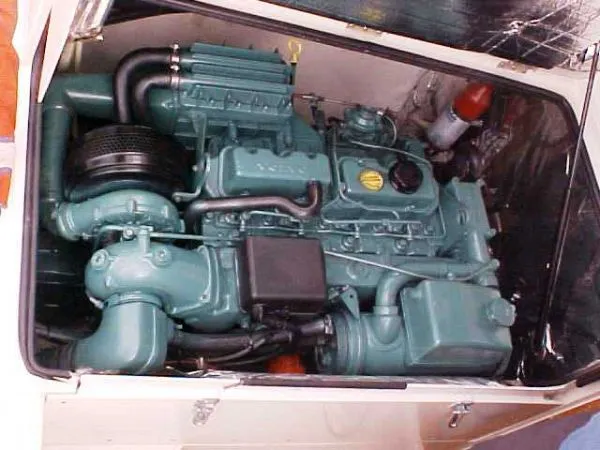 1994 Precision Flybridge Sedan