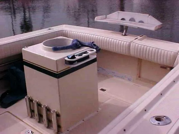 1994 Precision Flybridge Sedan