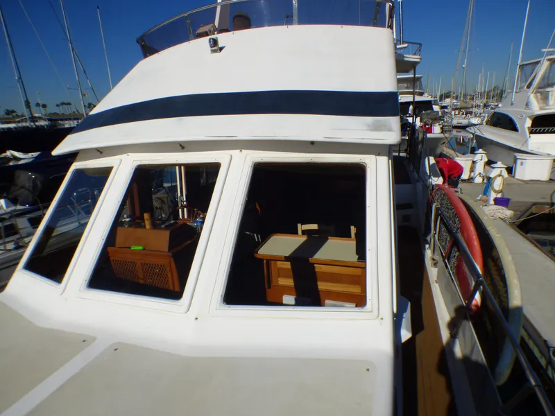 1985 Tung Hwa Motor Yacht-Offshore Yachts