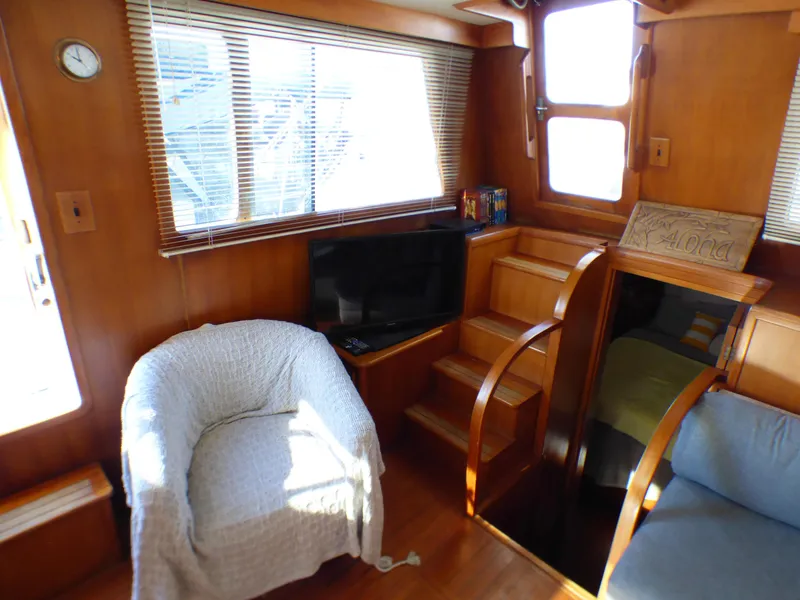 1985 Tung Hwa Motor Yacht-Offshore Yachts