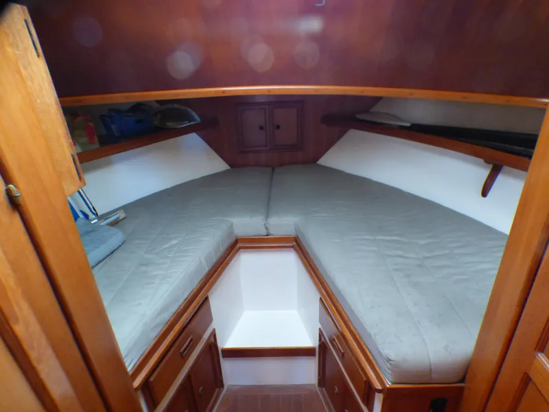 1985 Tung Hwa Motor Yacht-Offshore Yachts