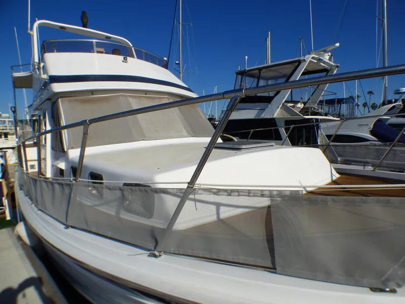 1985 Tung Hwa Motor Yacht-Offshore Yachts