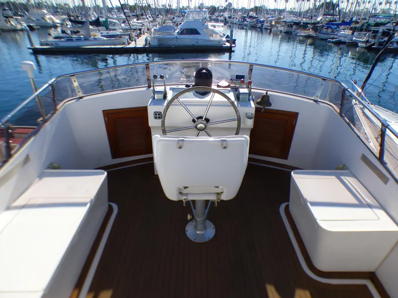 1985 Tung Hwa Motor Yacht-Offshore Yachts