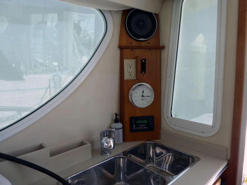 Sink galley