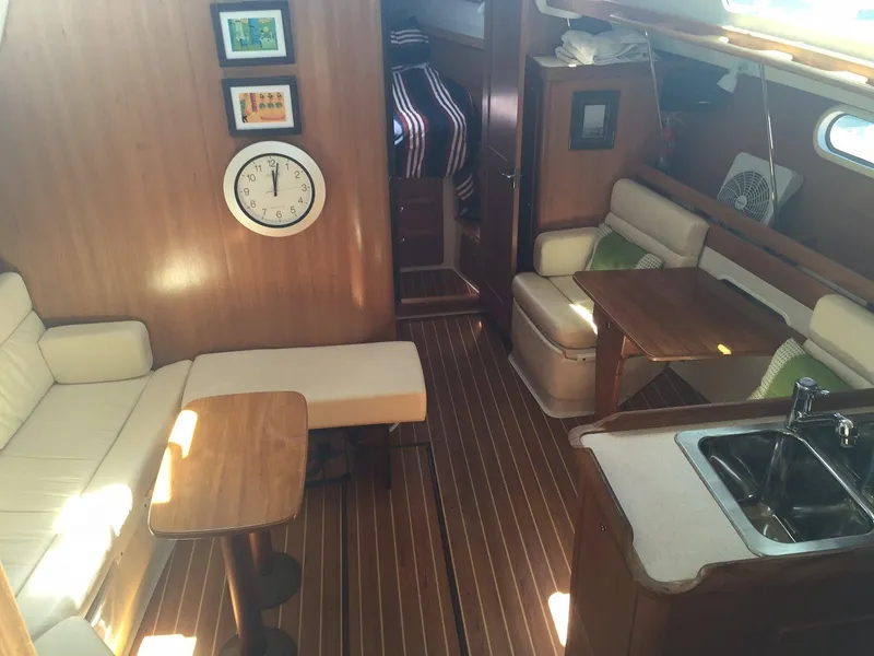 2003 Catalina 350