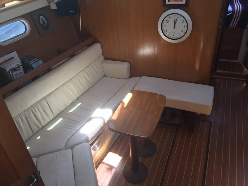 2003 Catalina 350