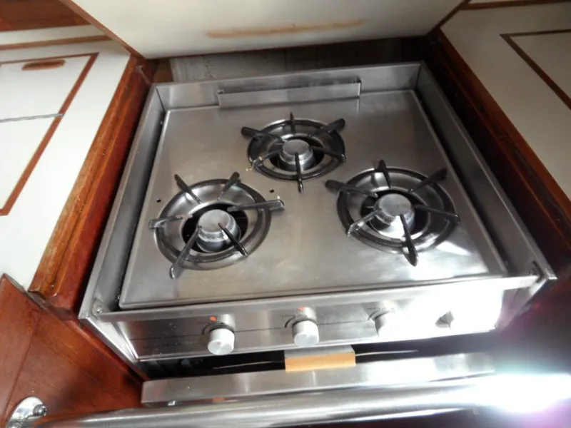 1986 Ericson 35 Mark III