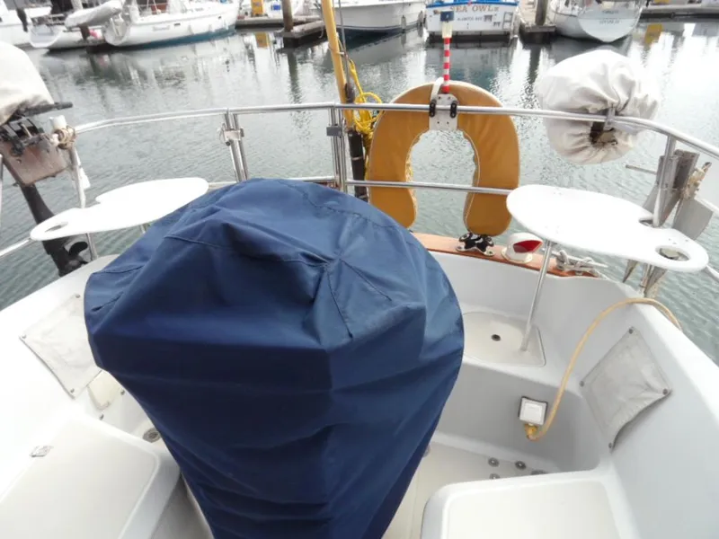 1986 Ericson 35 Mark III