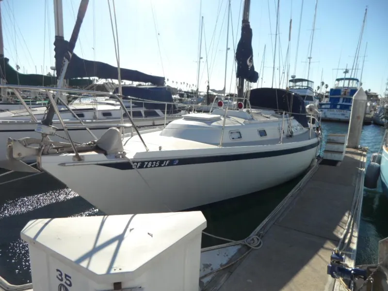 1986 Ericson 35 Mark III