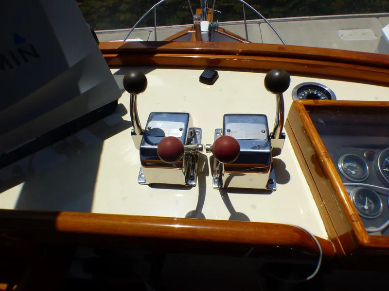 1979 C & L Trunk Cabin