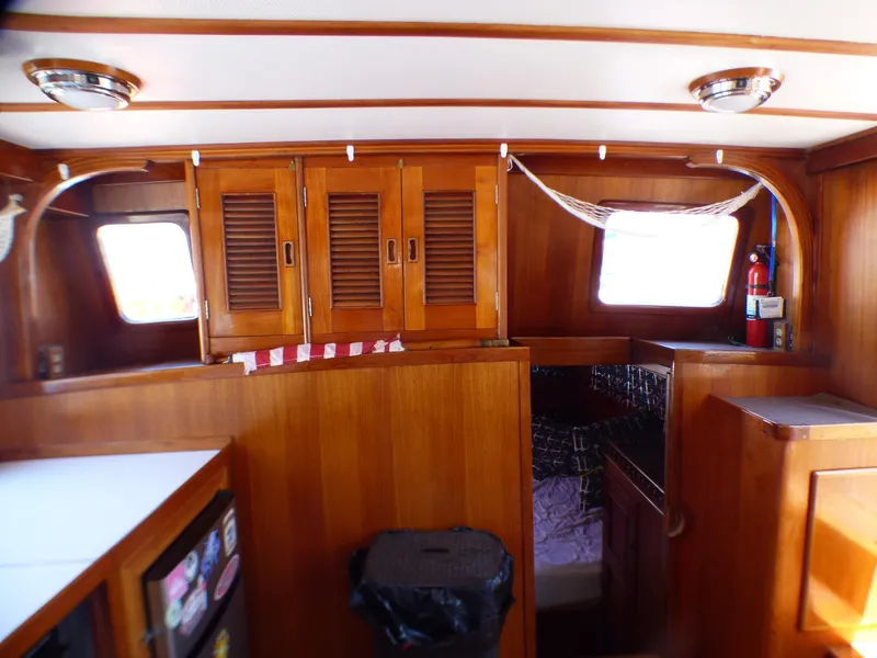 1979 C & L Trunk Cabin