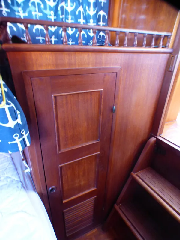 1979 C & L Trunk Cabin
