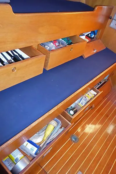 1973 Hinckley Pilot 35