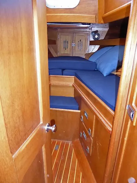 1973 Hinckley Pilot 35
