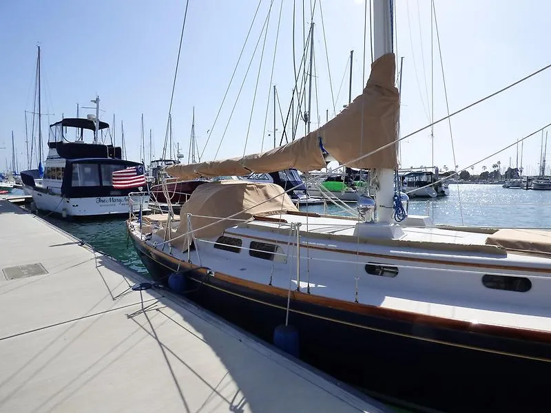 1973 Hinckley Pilot 35