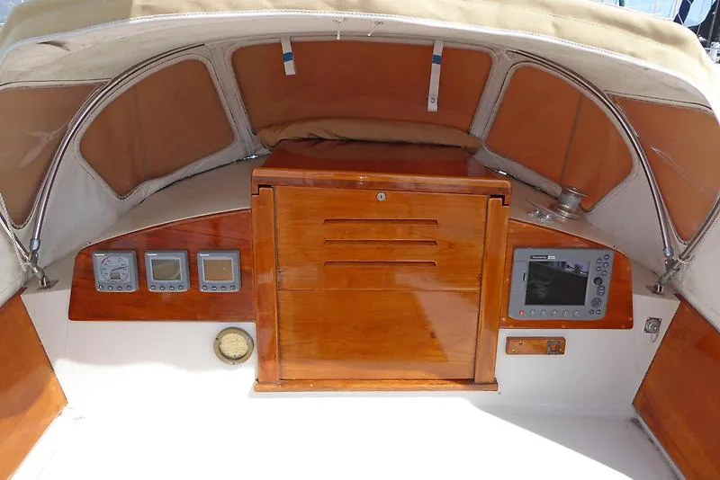 1973 Hinckley Pilot 35