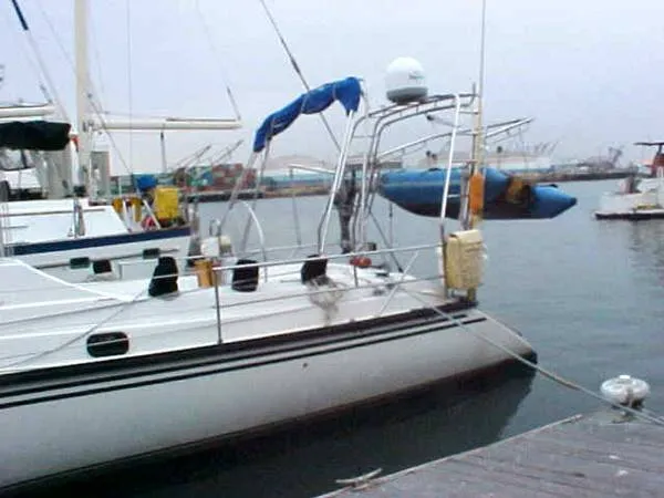1989 MacGregor Pilothouse