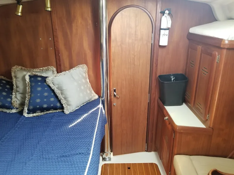 1996 Hunter 430