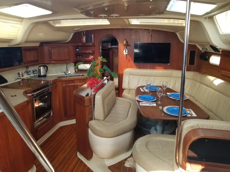1996 Hunter 430