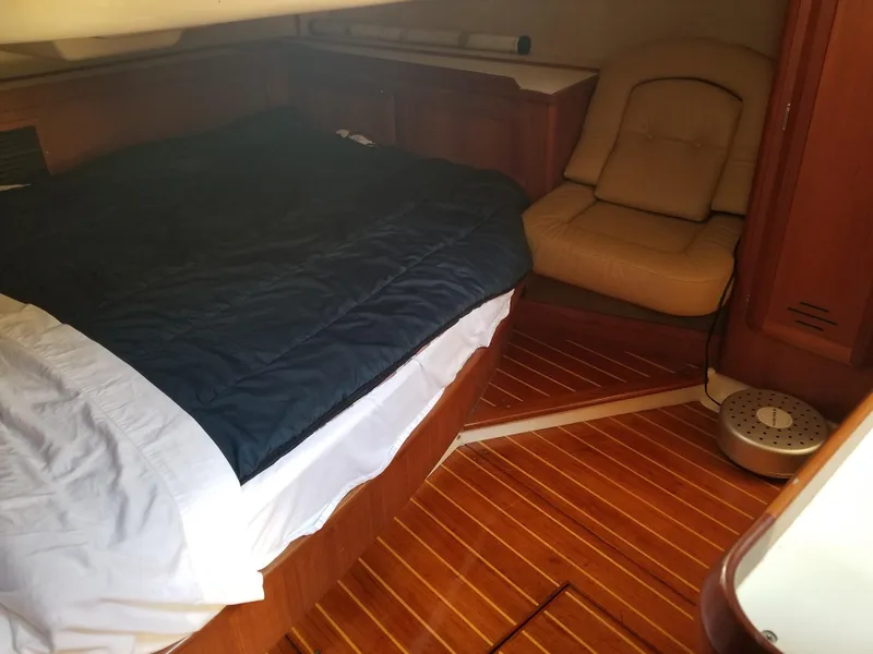 1996 Hunter 430