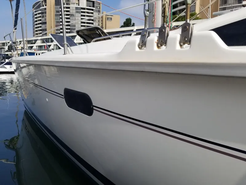 1996 Hunter 430
