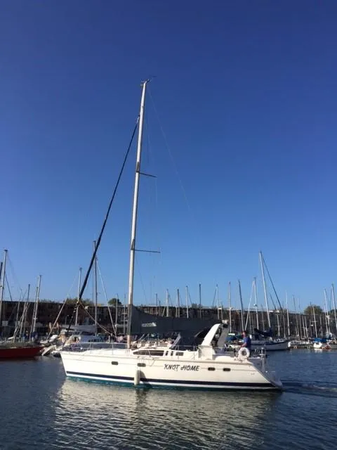 1996 Hunter 430