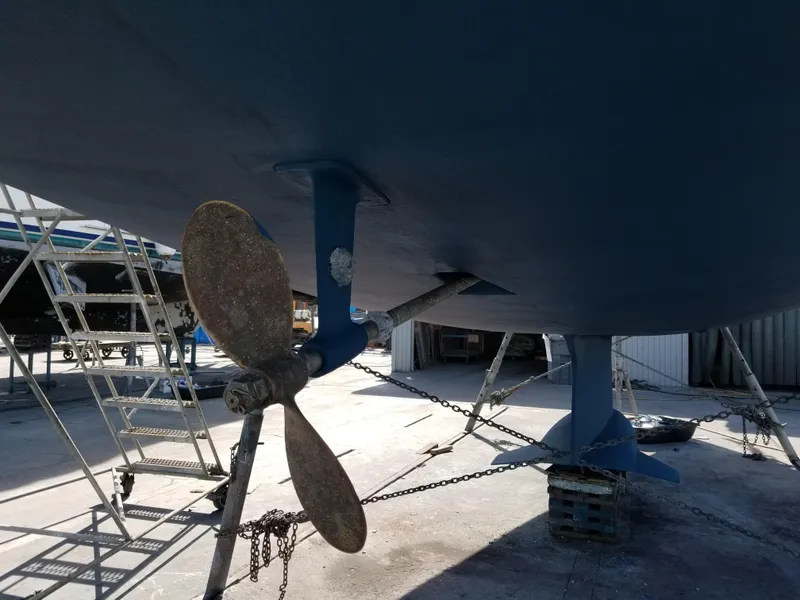 1996 Hunter 430