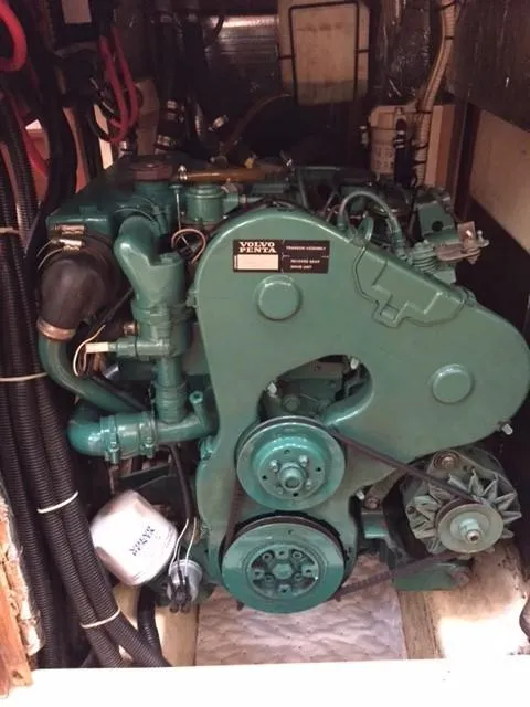 1996 Hunter 430