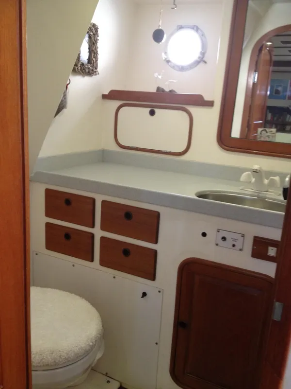 1989 Nordhavn 46