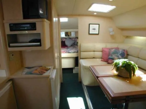 1995 Tiara Yachts 4000