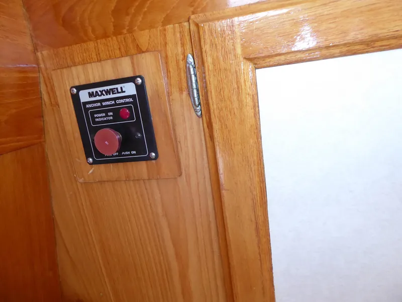Windlass switch
