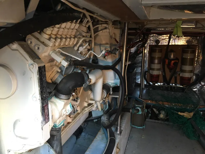 Engine port