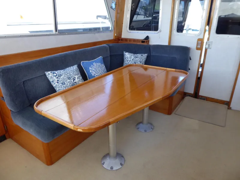 Folding table extended