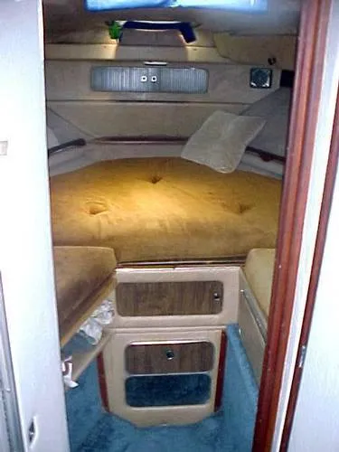 1982 Sea Ray sedan/flybridge