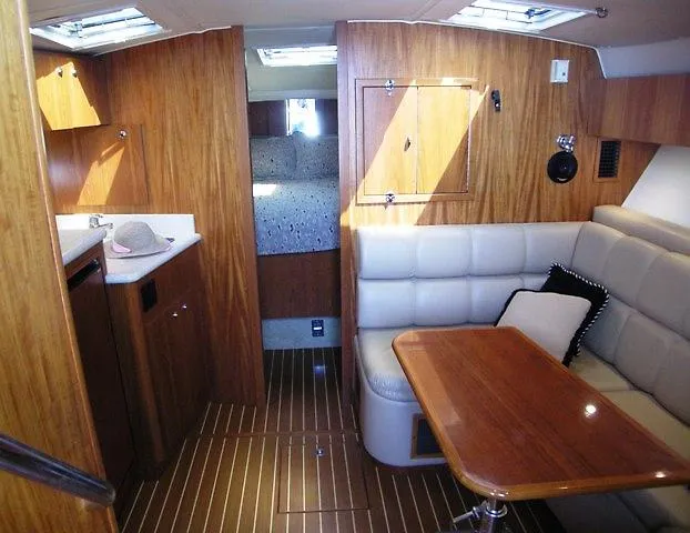 2001 Tiara Yachts 3500 Open