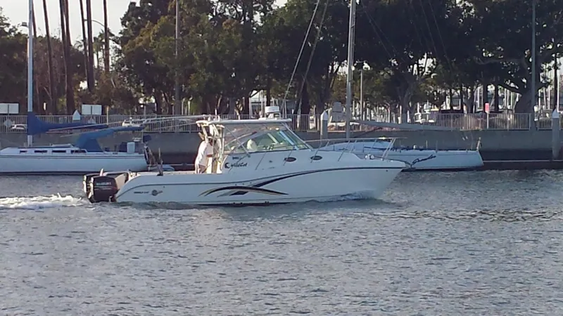 2005 World Cat 320 Express Cabin