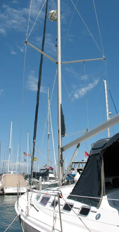 2006 Hunter 38